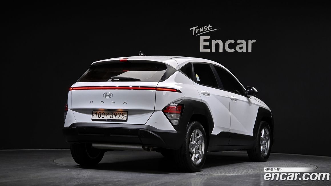 Hyundai Kona 2025
