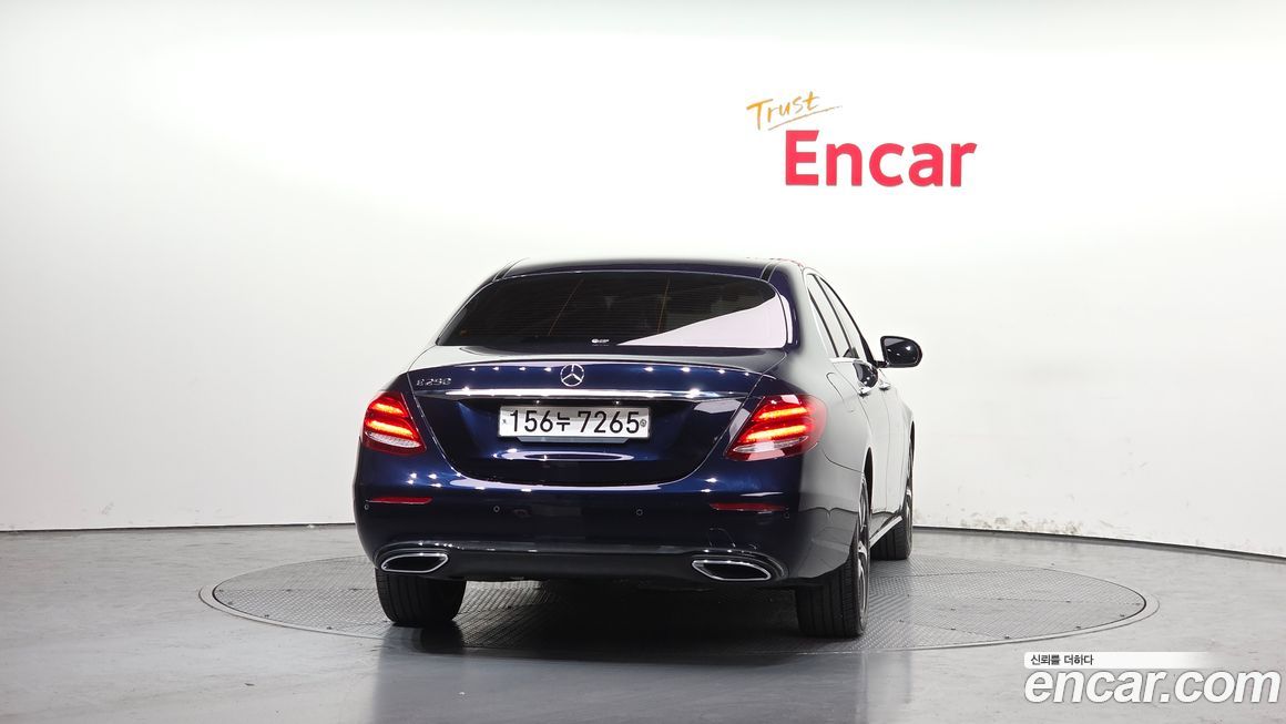 Mercedes-Benz E-Class 2020