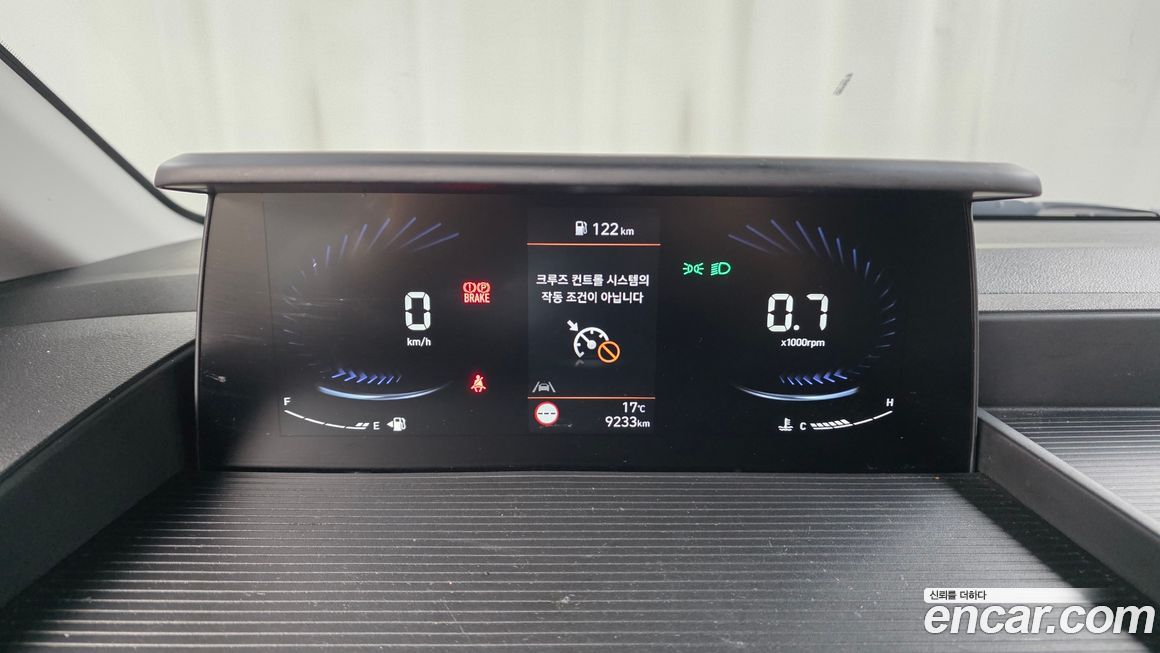 Hyundai Staria 2024