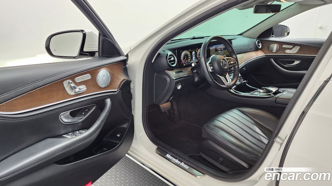 Mercedes-Benz E-Class 2019