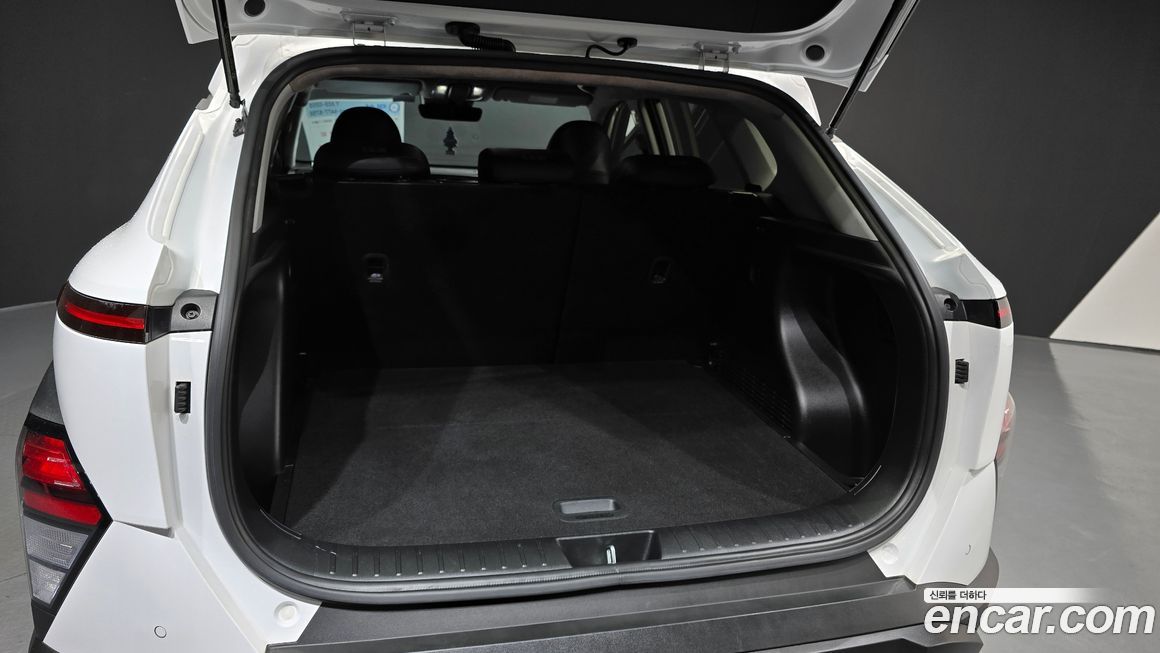 Hyundai Kona 2025