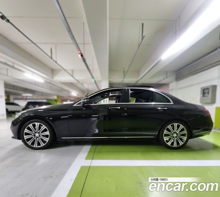 Mercedes-Benz E-Class 2017