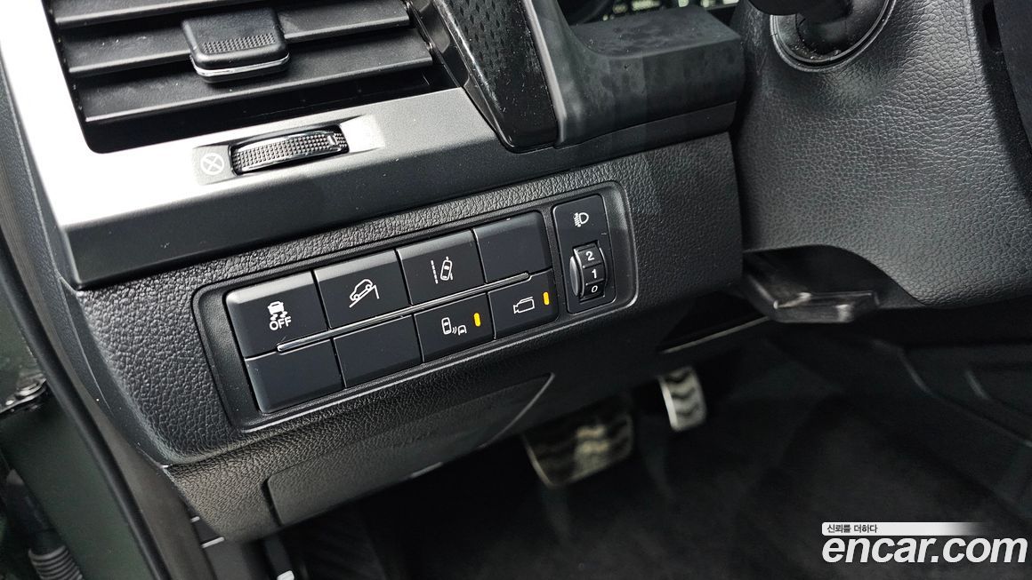 KG_Mobility_Ssangyong Rexton 2021