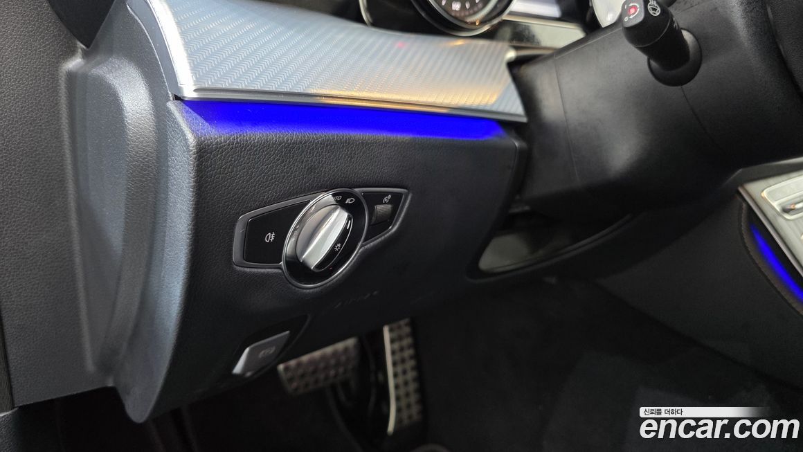 Mercedes-Benz E-Class 2020