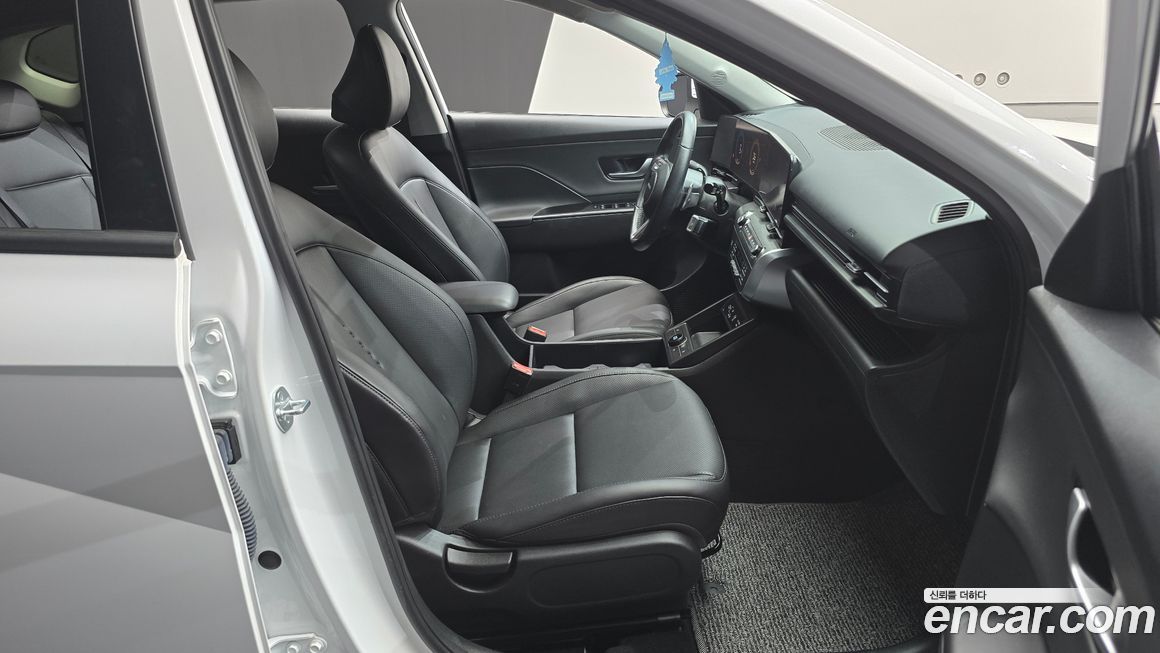 Hyundai Kona 2025