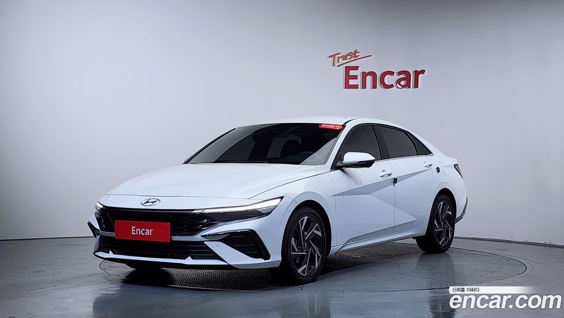 Hyundai AVANTE 2024