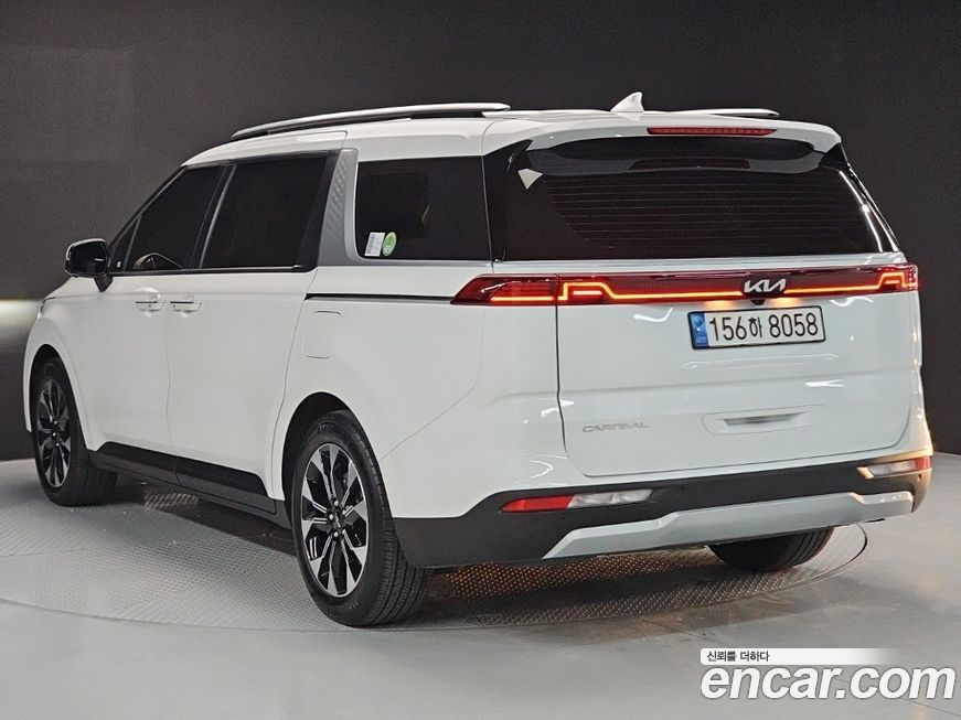 Kia Canival 2023