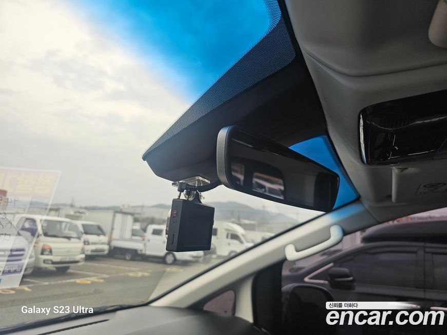 Hyundai Staria 2022