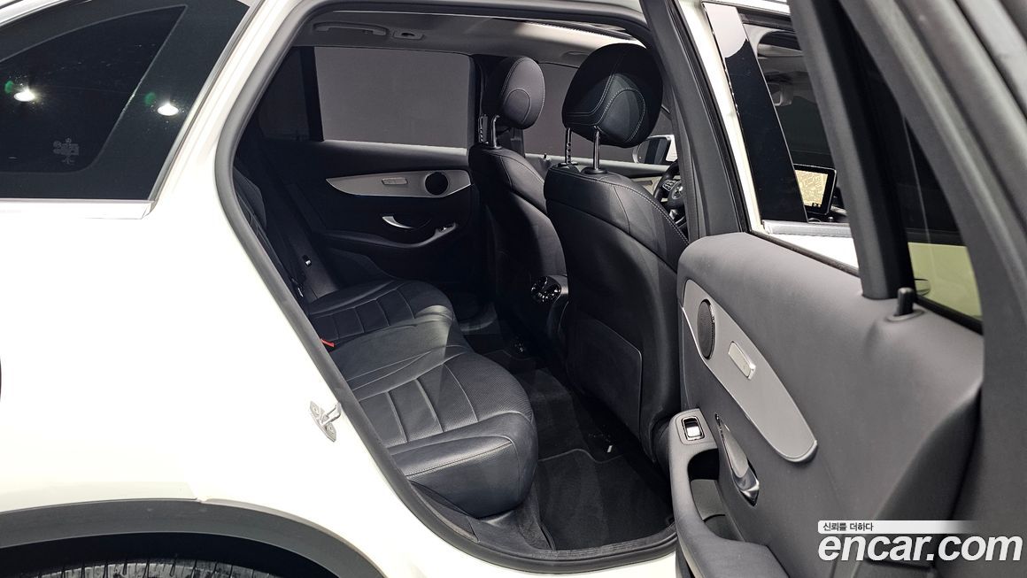 Mercedes-Benz GLC-Class 2018