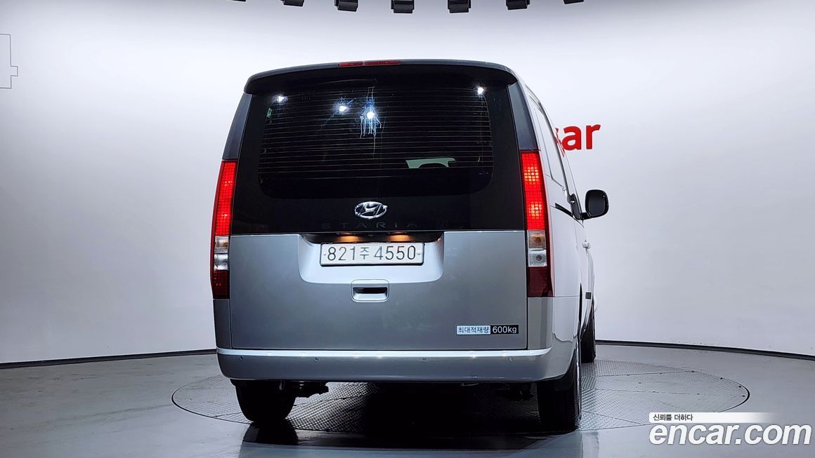 Hyundai Staria 2023