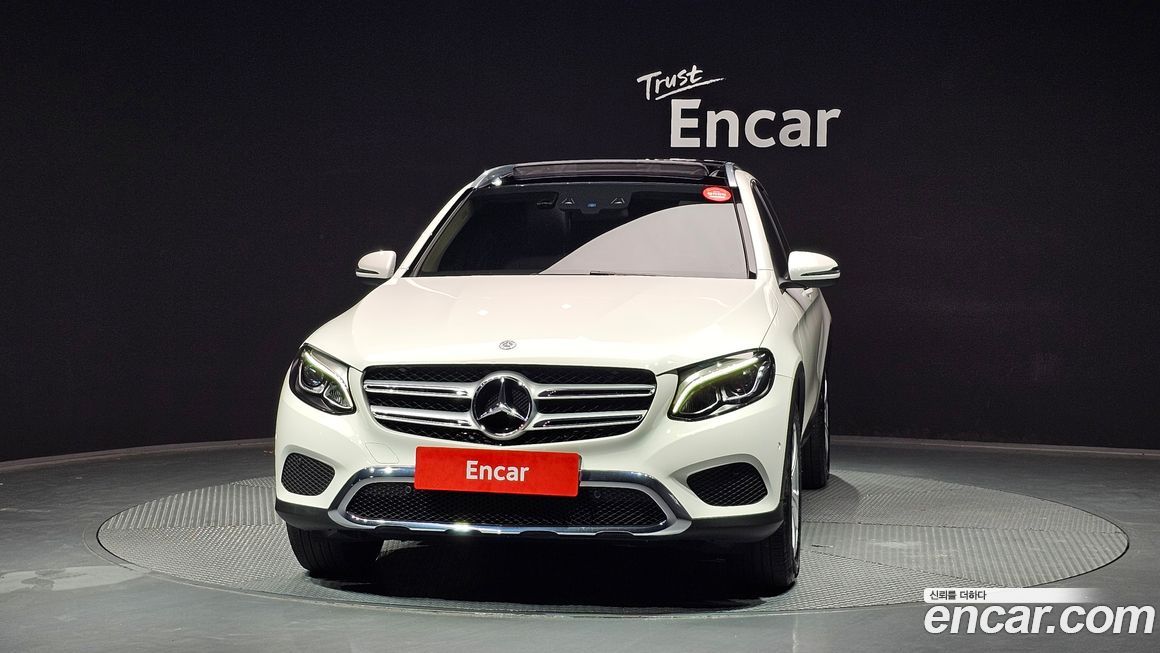 Mercedes-Benz GLC-Class 2018