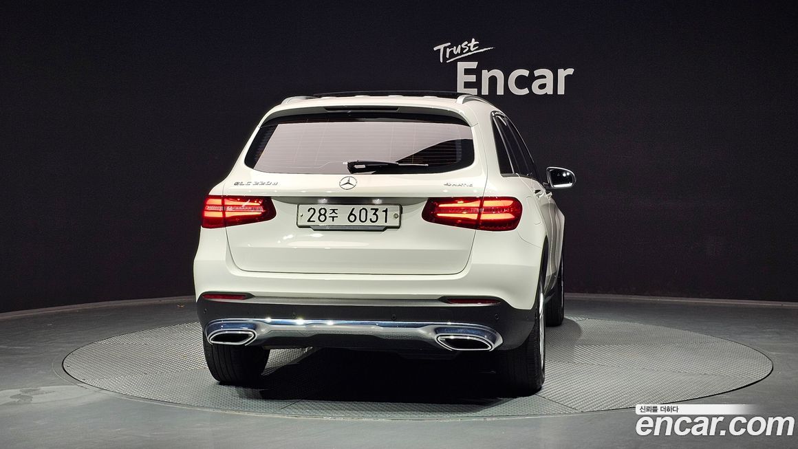Mercedes-Benz GLC-Class 2018