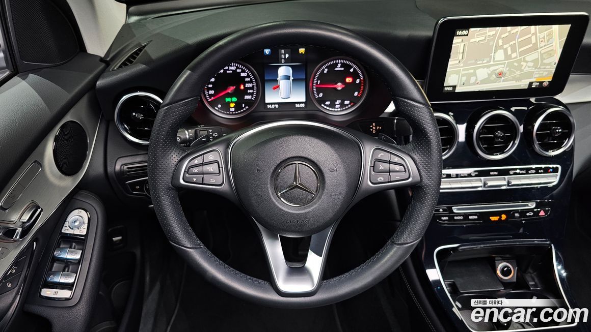 Mercedes-Benz GLC-Class 2018