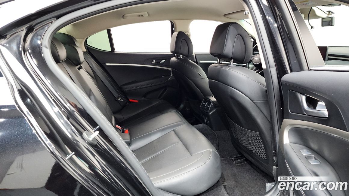 Genesis G70 2021
