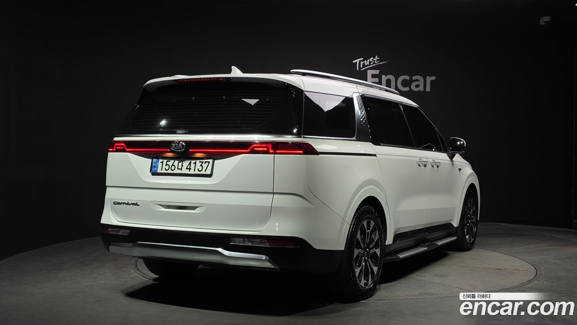 Kia Canival 2021