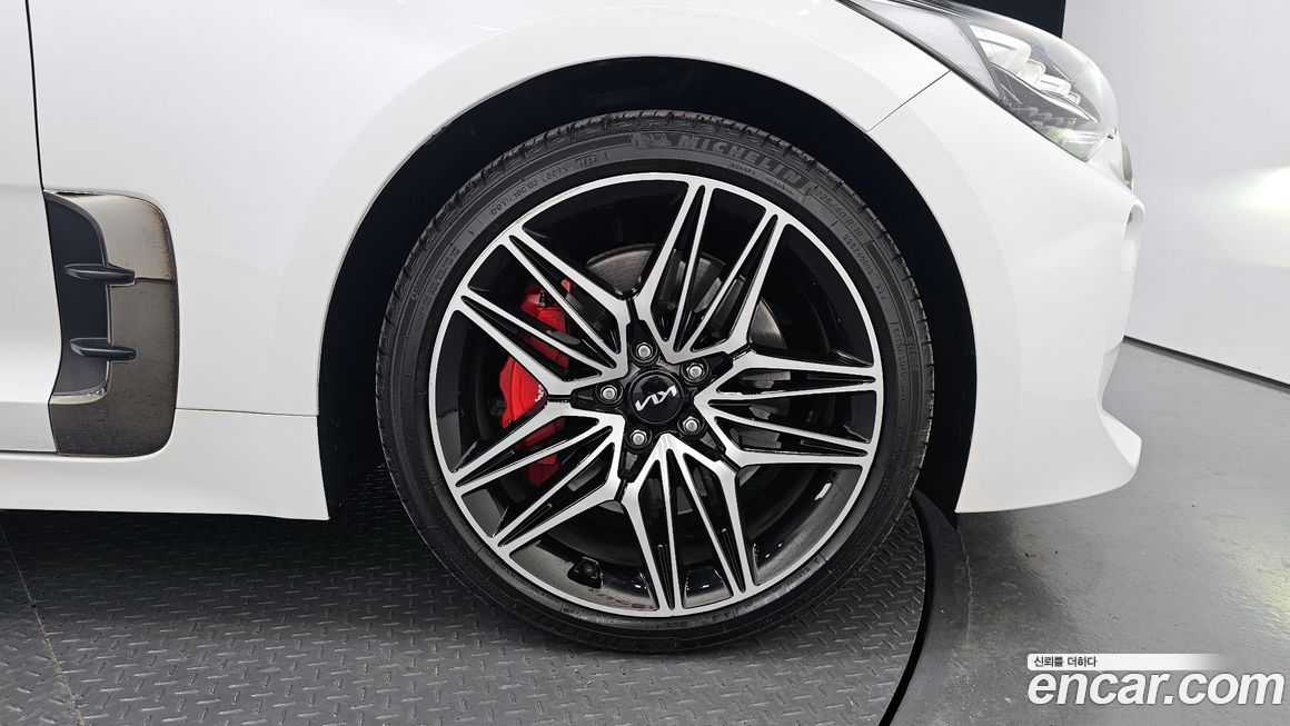 Kia Stinger 2023