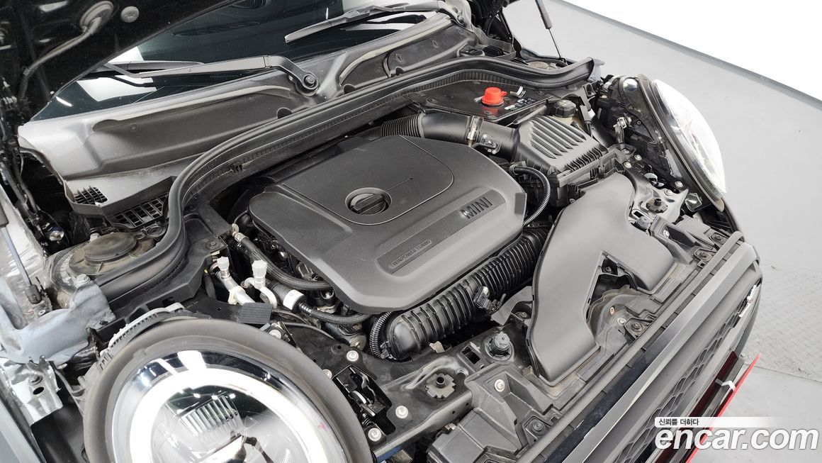 Mini Cooper Convertible 2023