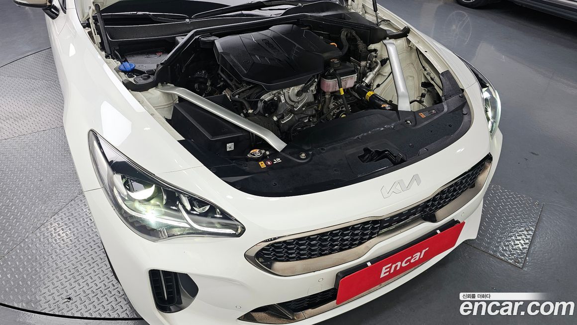 Kia Stinger 2023