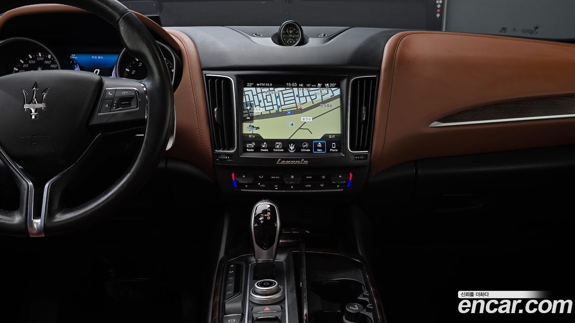 Maserati Levante 2017