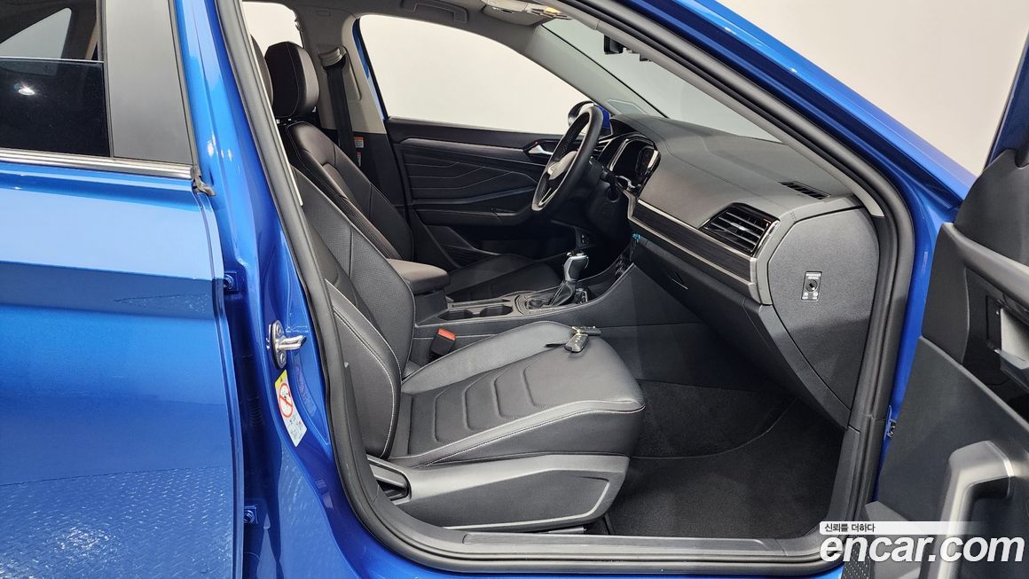 Volkswagen Jetta 2023