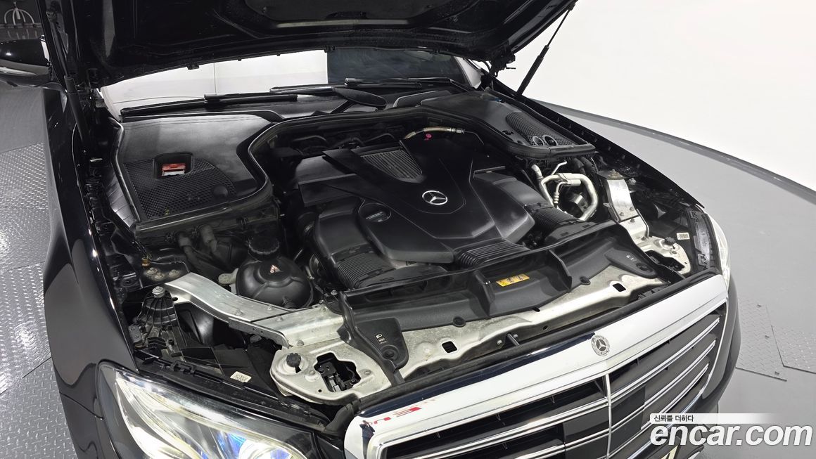 Mercedes-Benz E-Class 2019