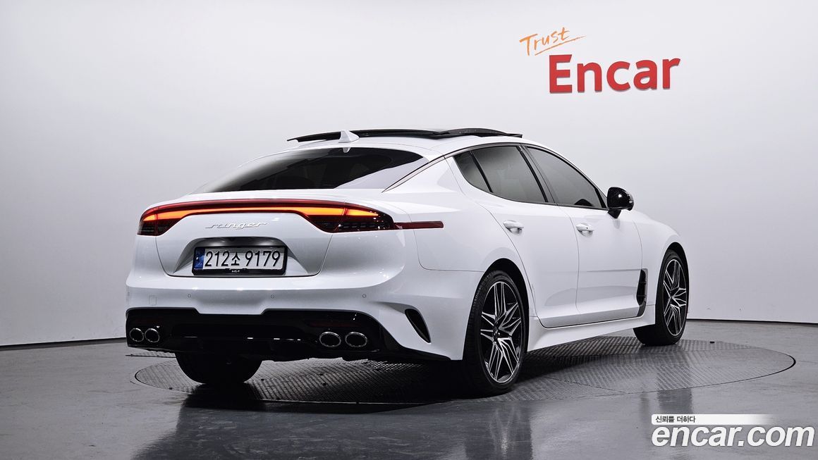 Kia Stinger 2023