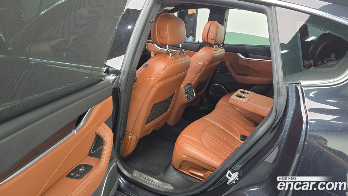 Maserati Levante 2017