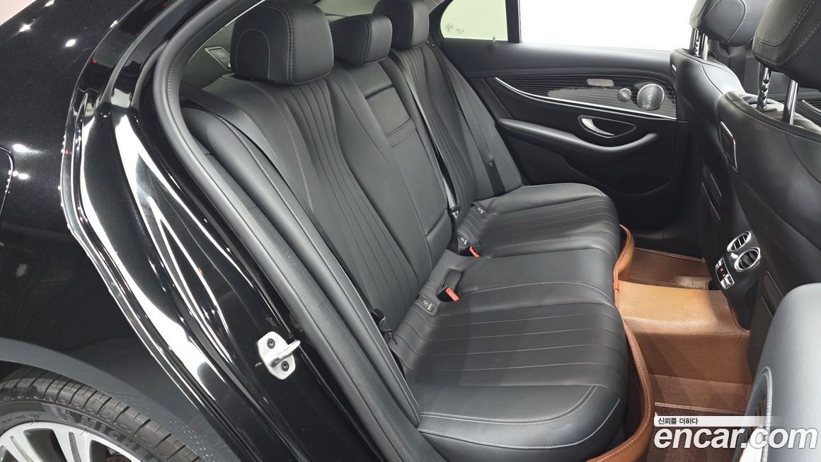 Mercedes-Benz E-Class 2019