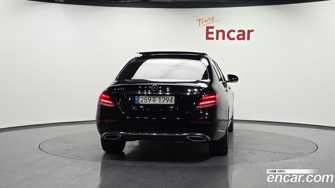 Mercedes-Benz E-Class 2019