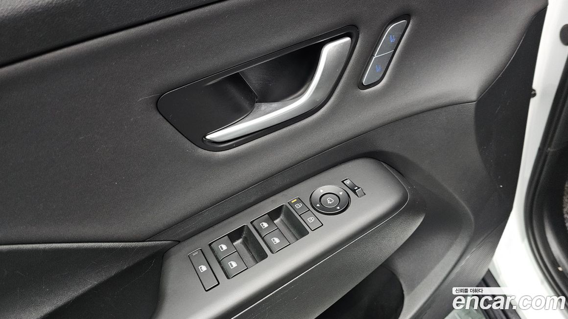 Hyundai Kona 2024