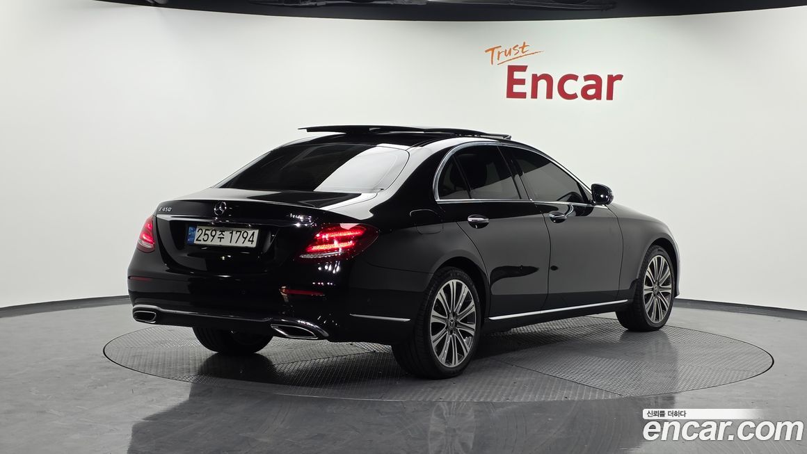 Mercedes-Benz E-Class 2019