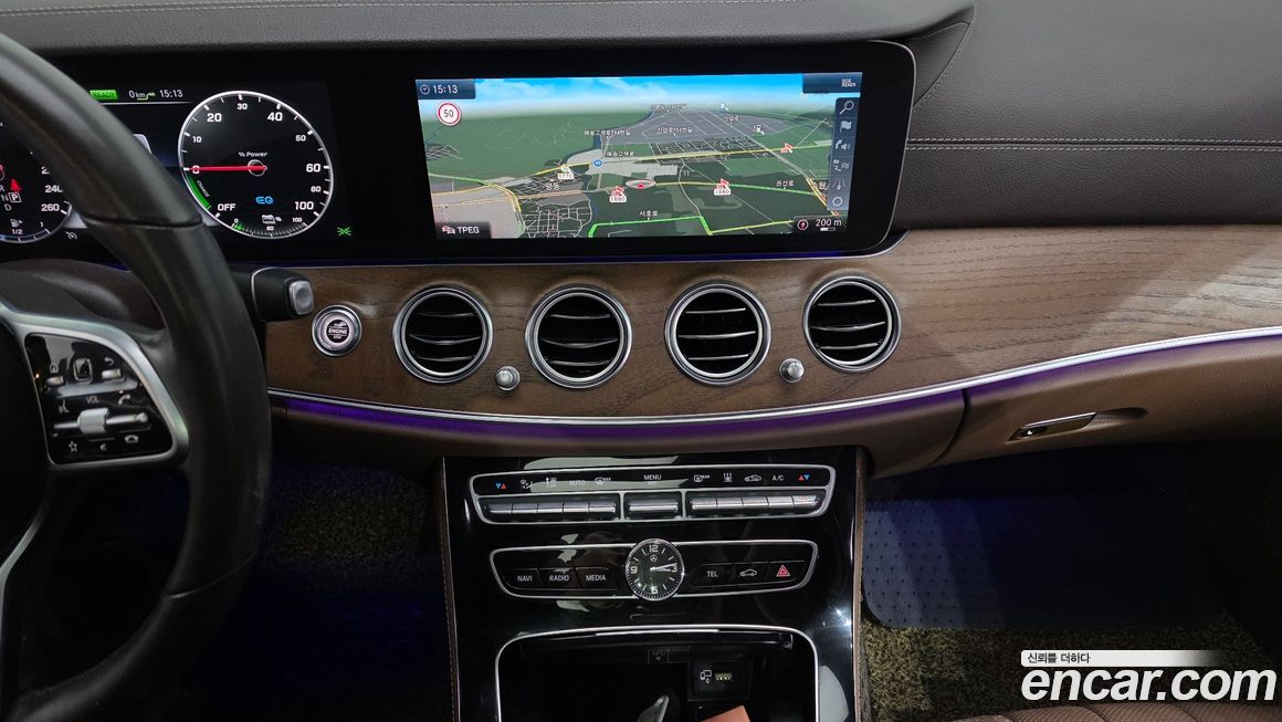 Mercedes-Benz E-Class 2019