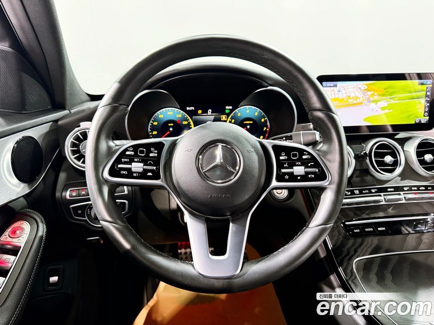 Mercedes-Benz C-Class 2021