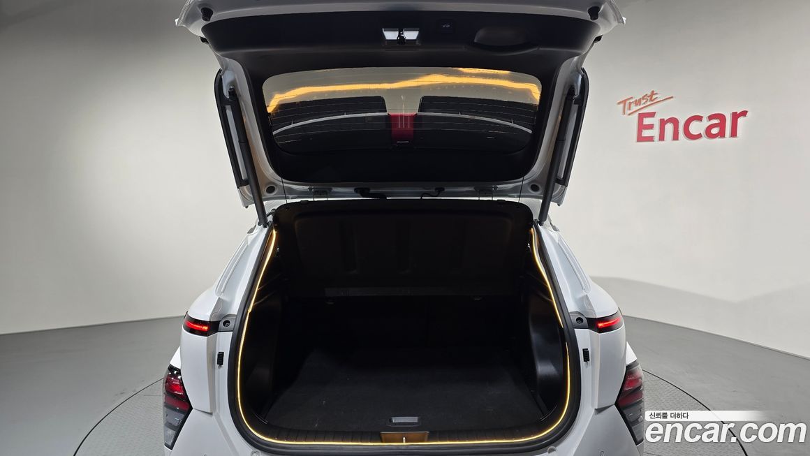 Hyundai Kona 2025