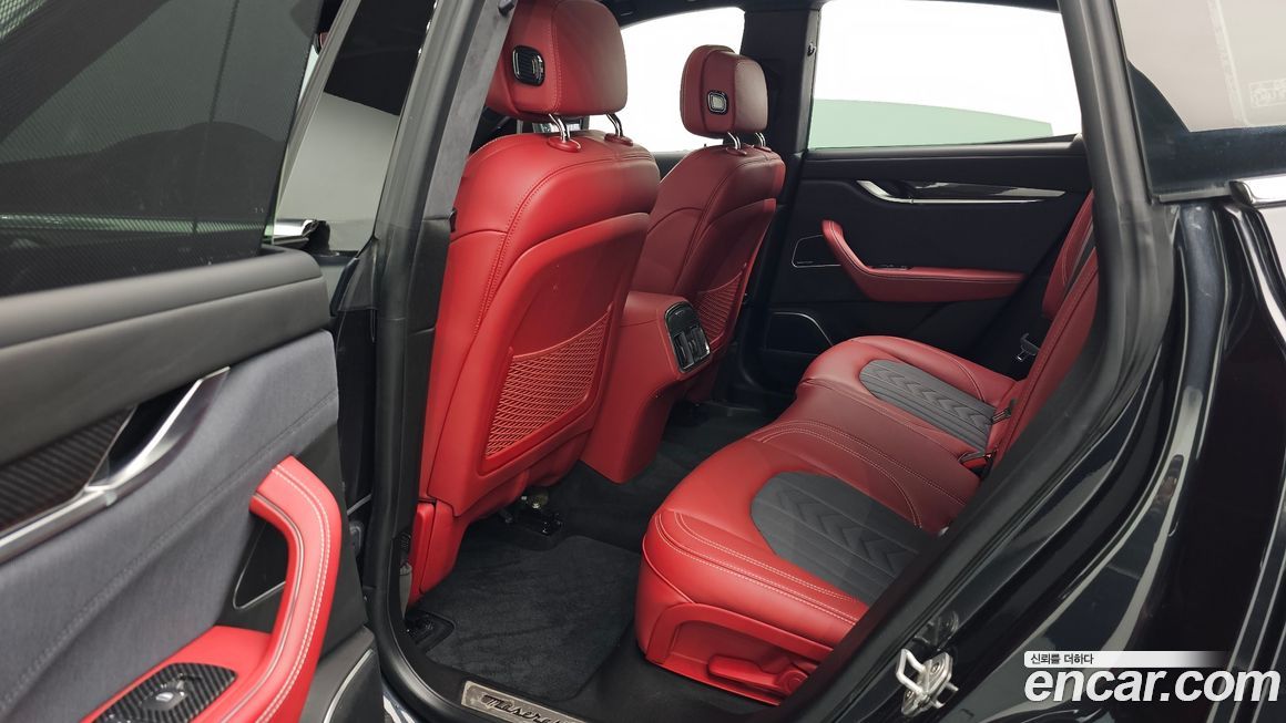 Maserati Levante 2018
