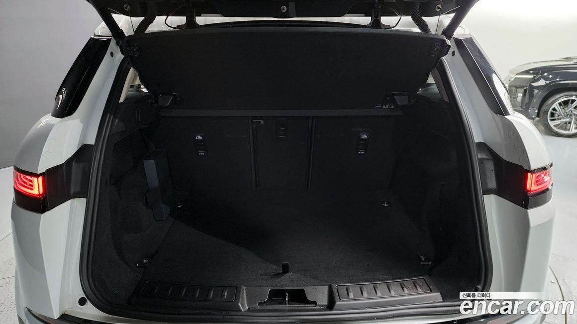Land Rover Range Rover Evoque 2021