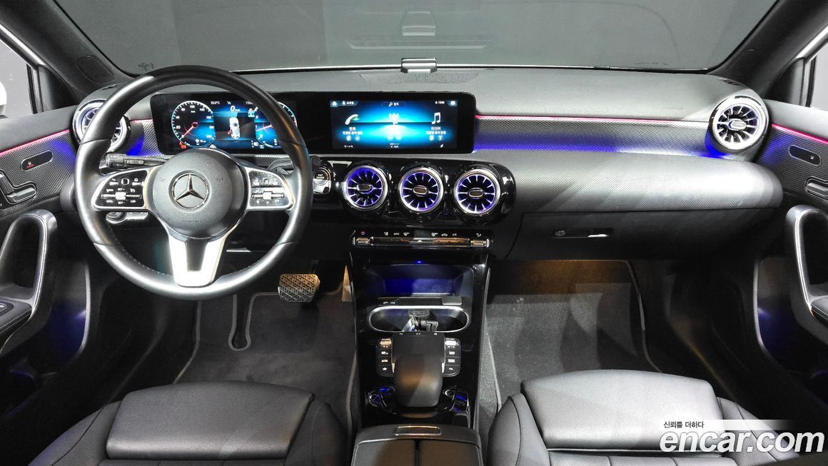 Mercedes-Benz A-Class 2023