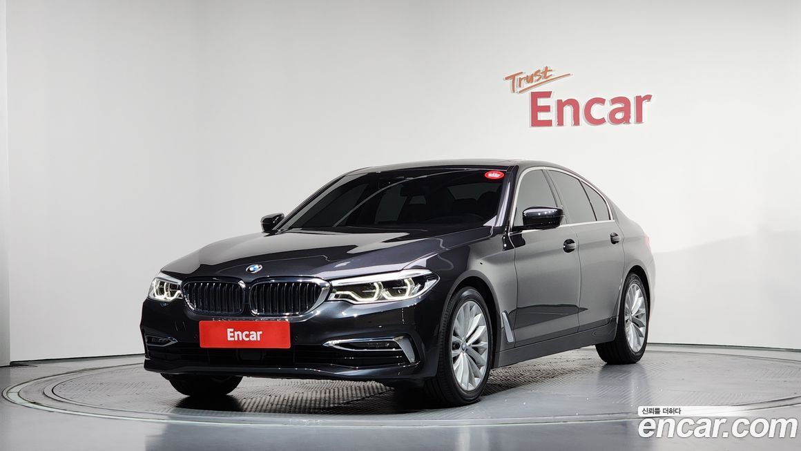BMW 5-Series 2019