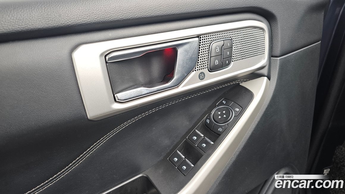 Ford Explorer 2021
