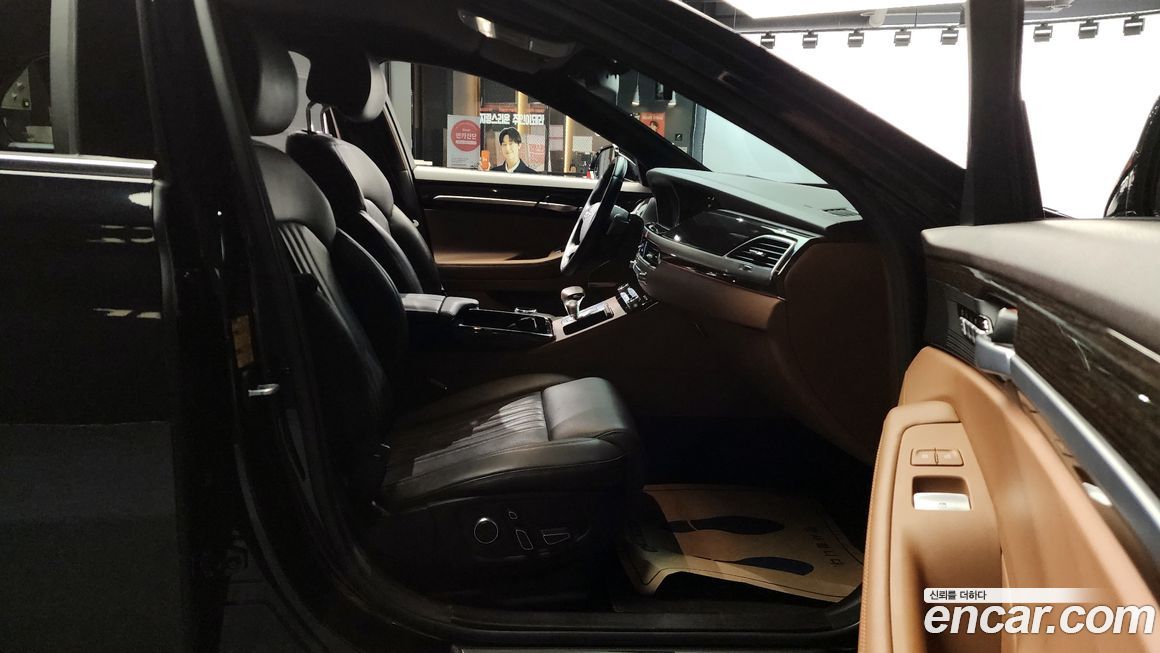 Genesis G90 2021