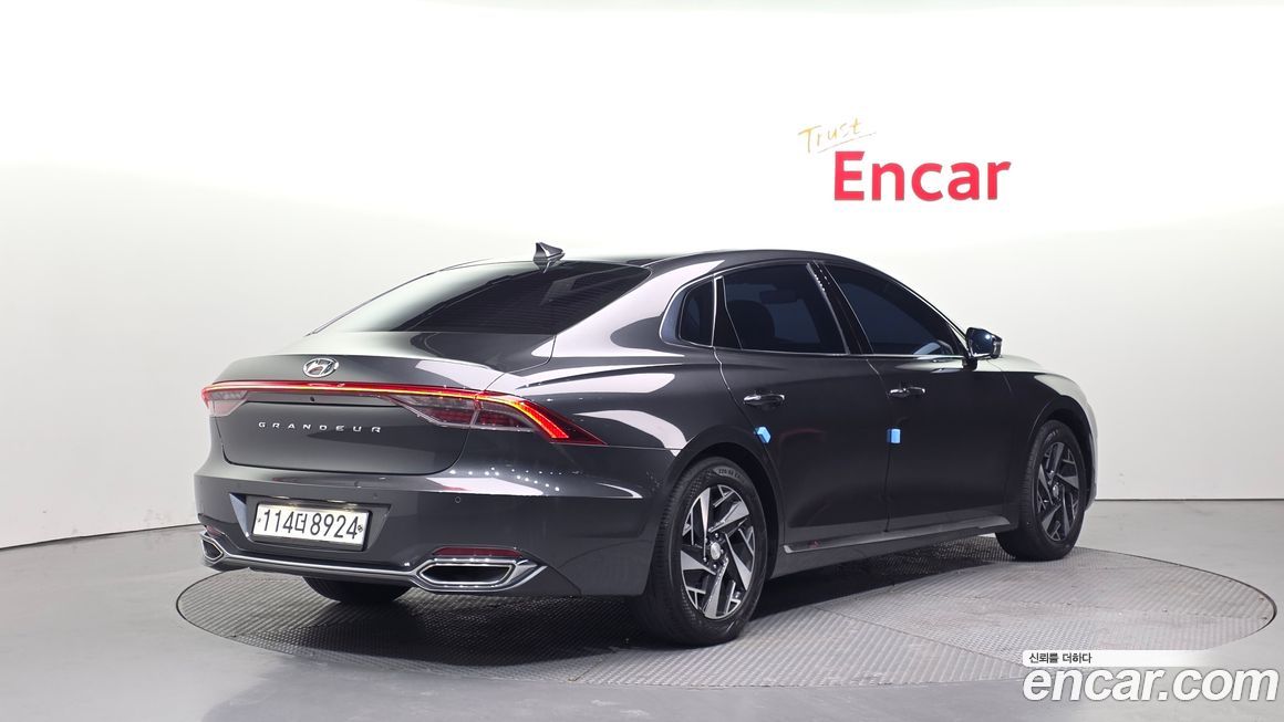 Hyundai Grandeur 2020