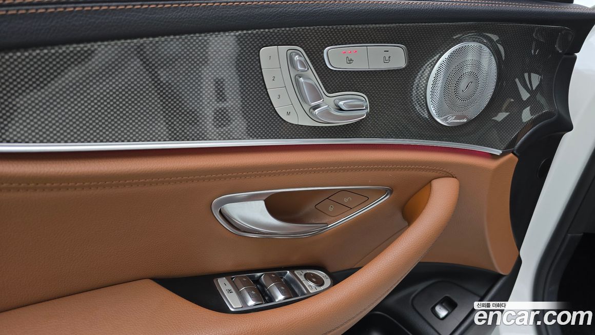 Mercedes-Benz E-Class 2020