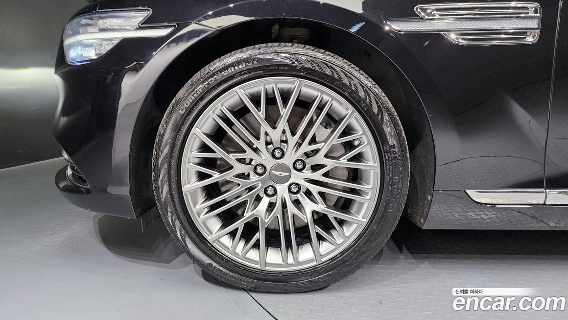 Genesis G90 2021