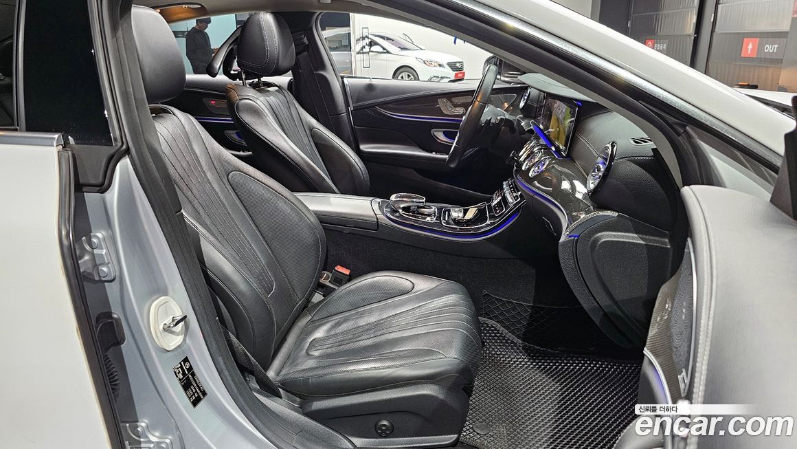 Mercedes-Benz CLS-Class 2019