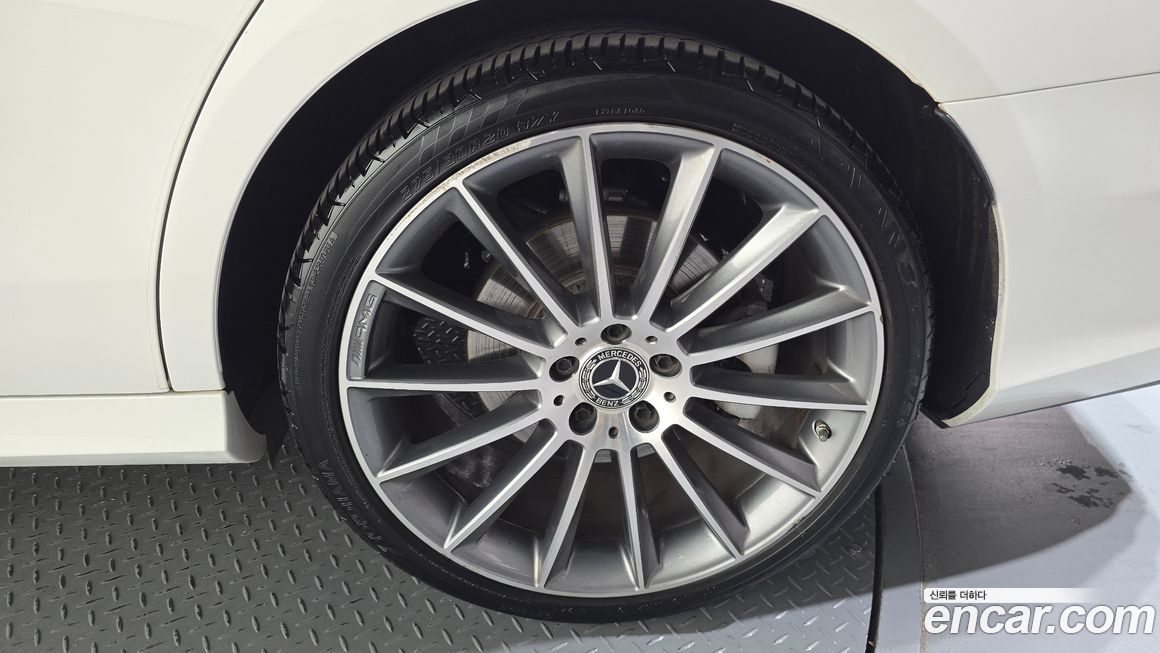 Mercedes-Benz E-Class 2020