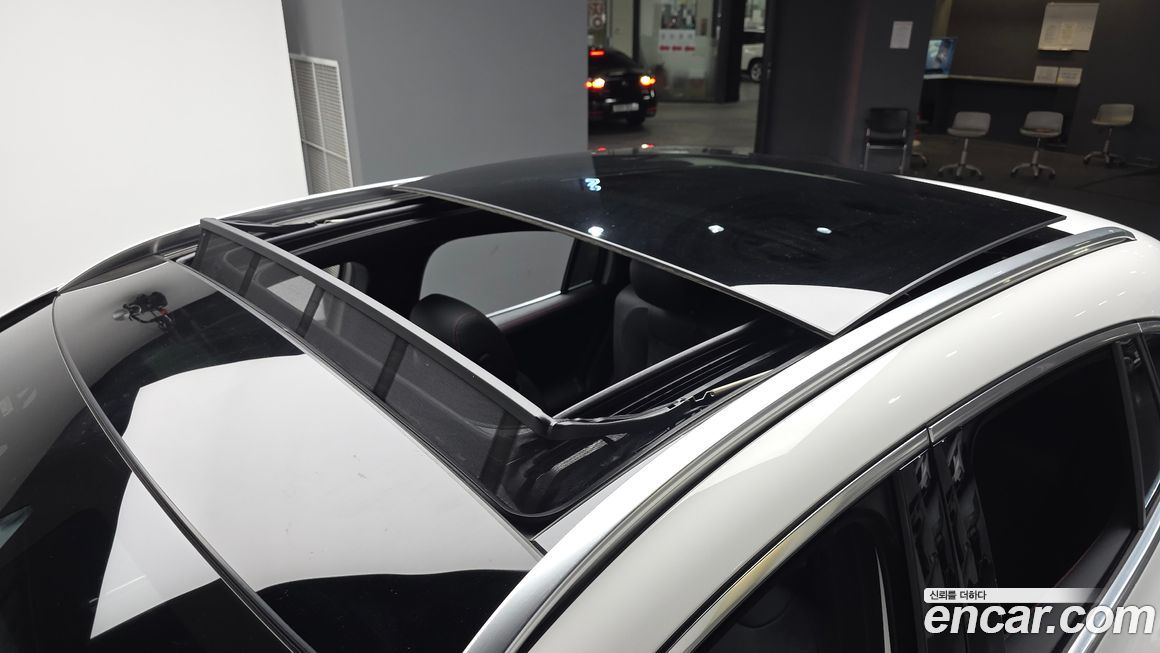 Mercedes-Benz GLA-Class 2023