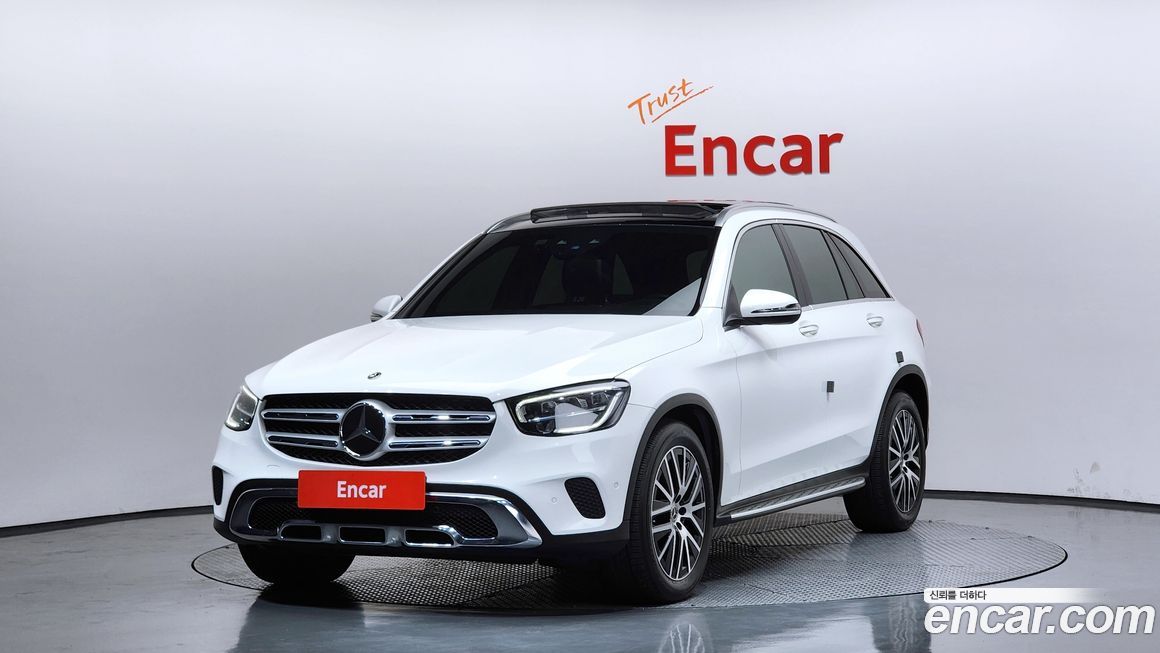 Mercedes-Benz GLC-Class 2021
