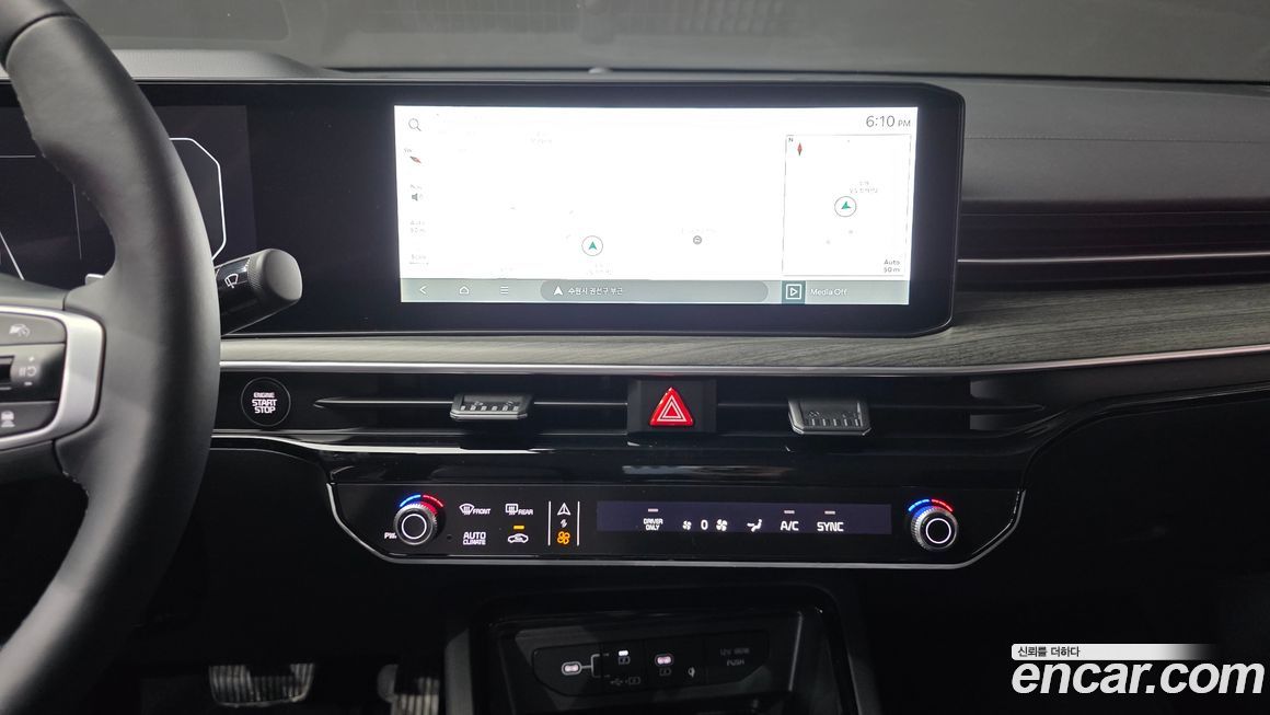Kia K5 2025