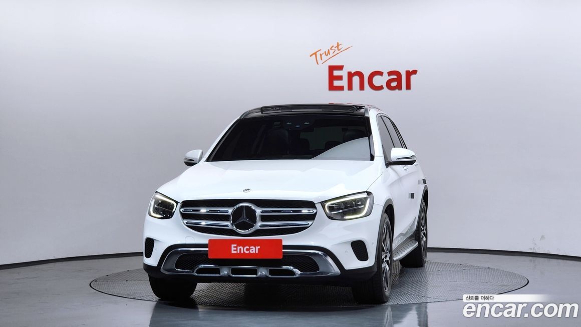 Mercedes-Benz GLC-Class 2021