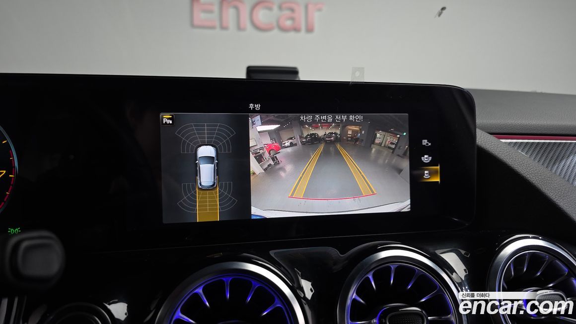 Mercedes-Benz GLA-Class 2023